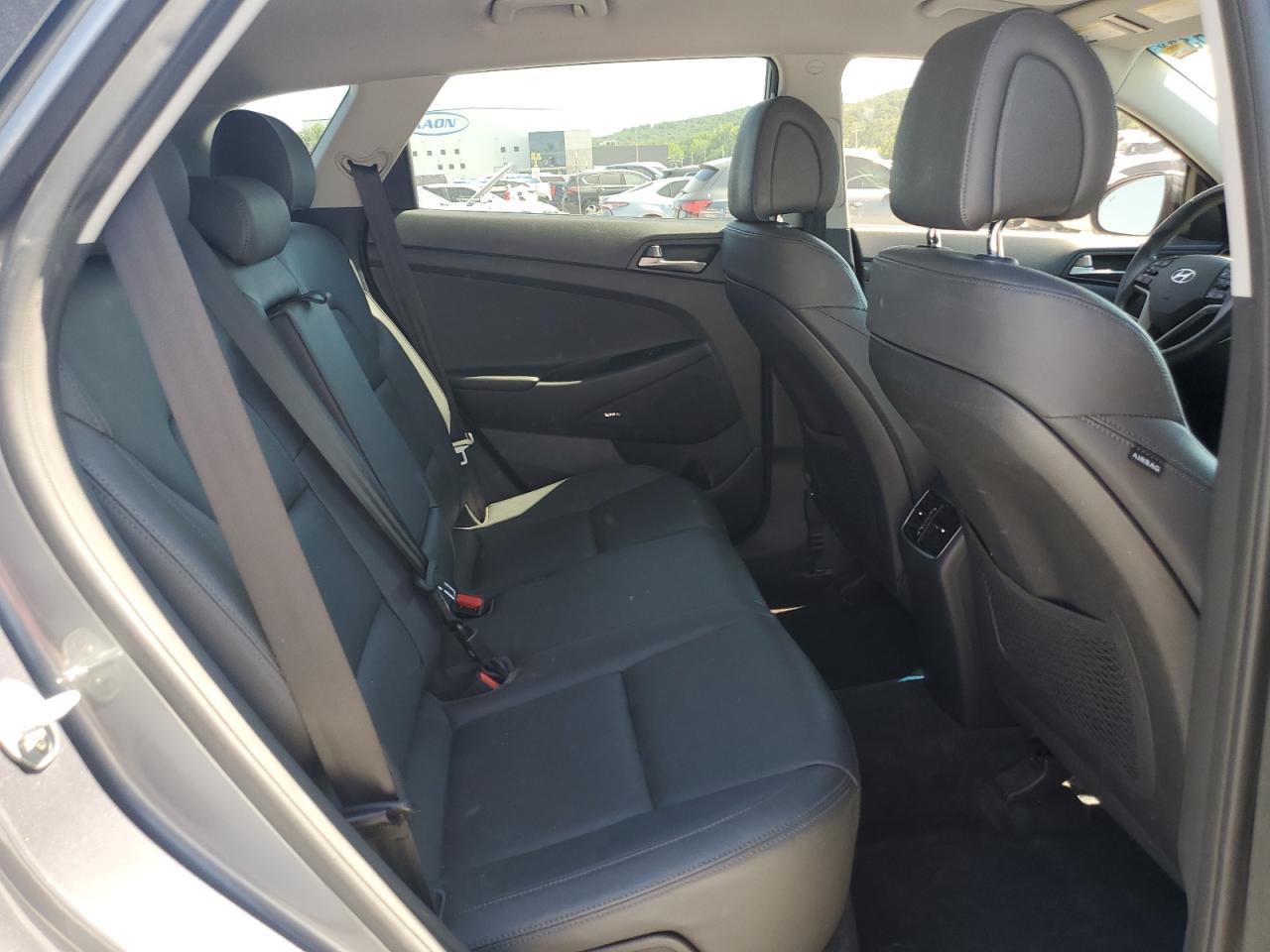 KM8J33A44HU540885 2017 Hyundai Tucson Limited