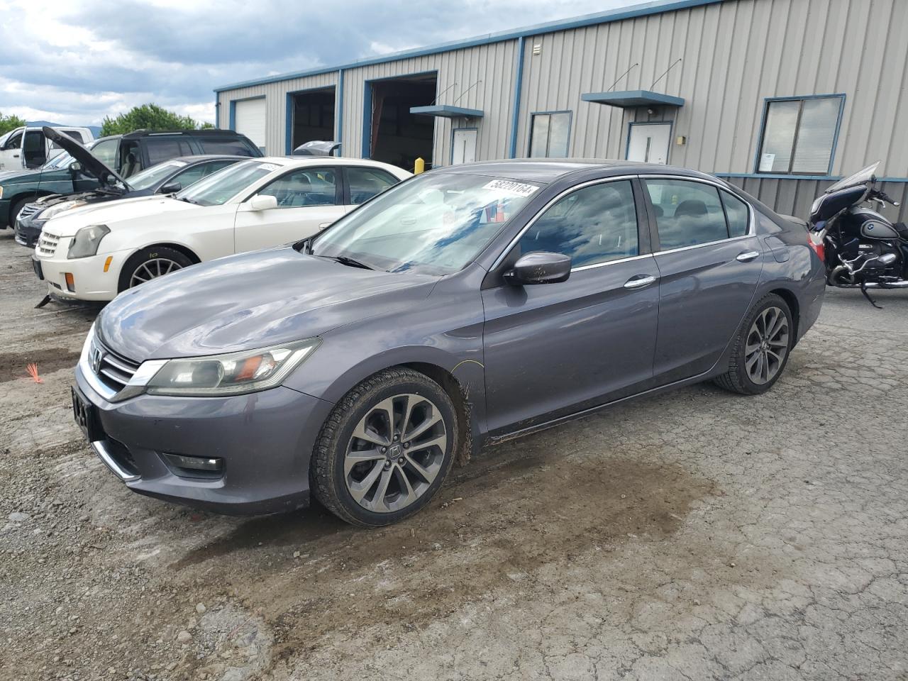 1HGCR2F50FA118331 2015 Honda Accord Sport