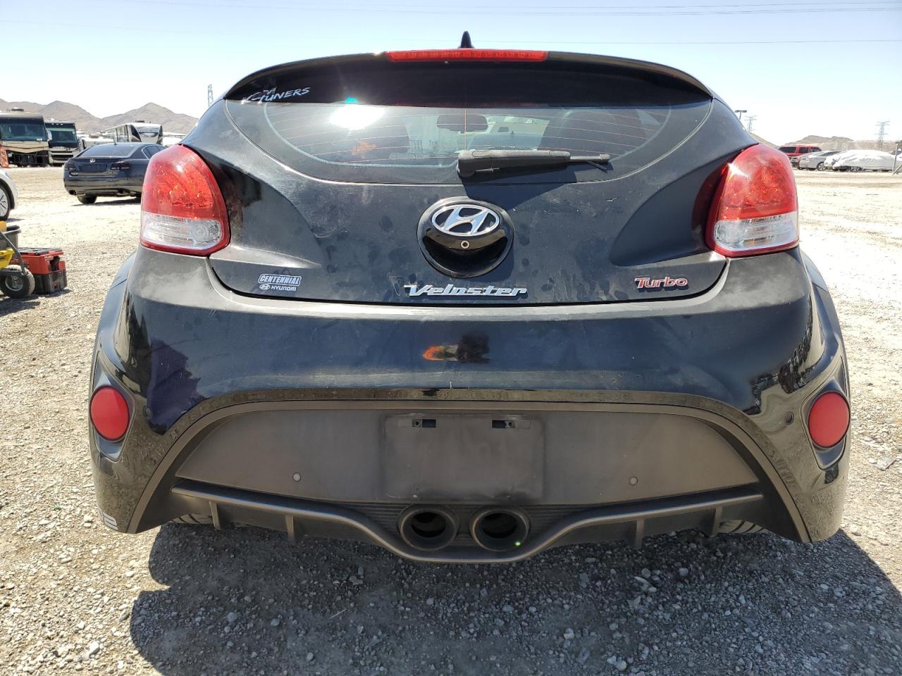 KMHTC6AE7GU301283 2016 Hyundai Veloster Turbo