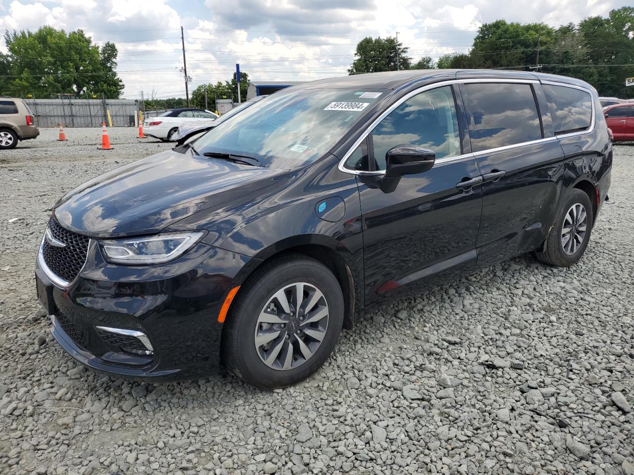 Chrysler Pacifica 2023 RU