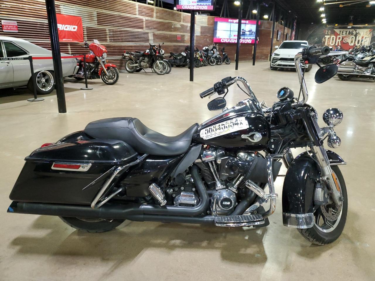 1HD1FHC18HB612113 HARLEY-DAVIDSON FLHP POLIC 2017