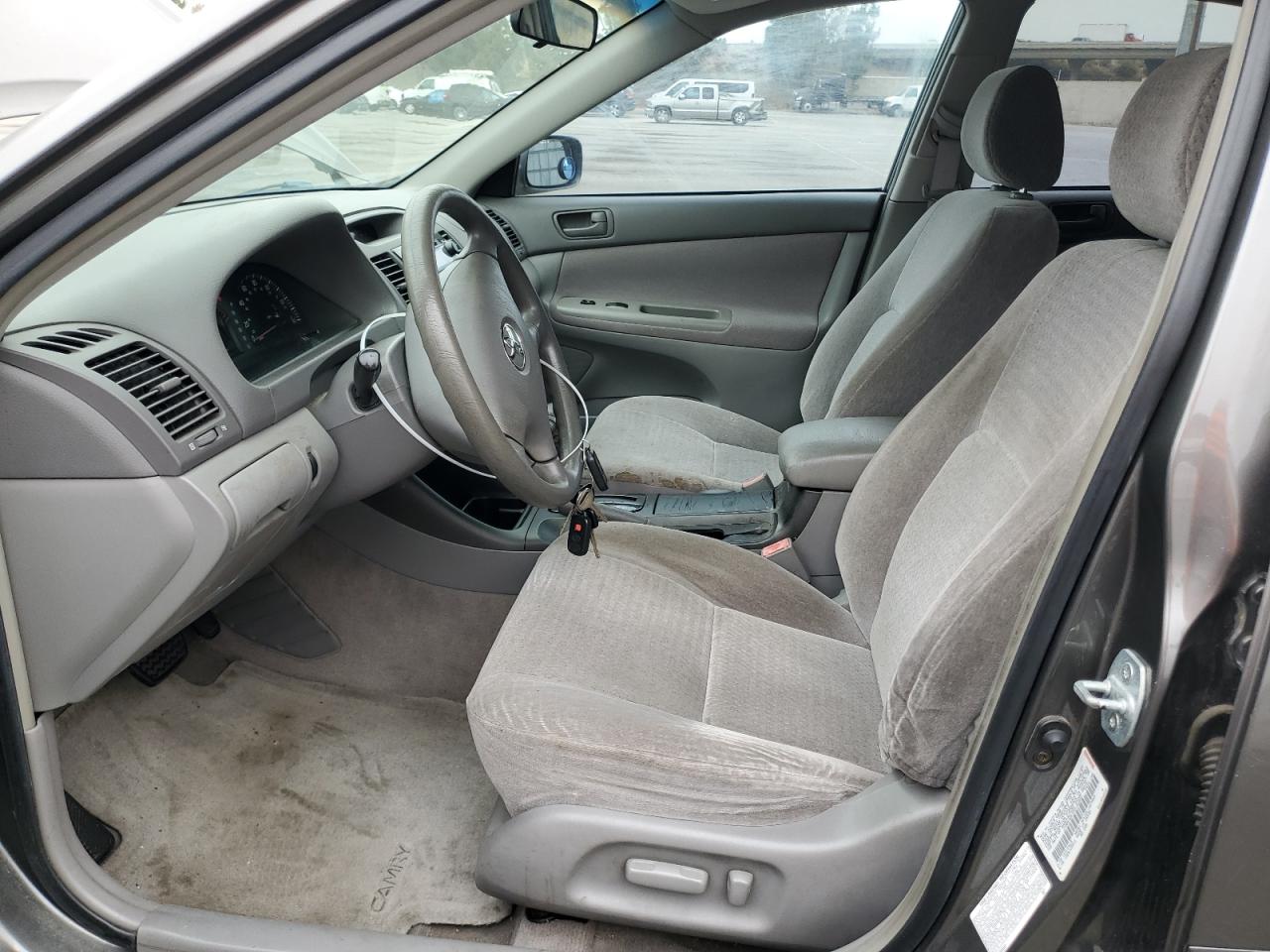 JTDBE32K330182890 2003 Toyota Camry Le