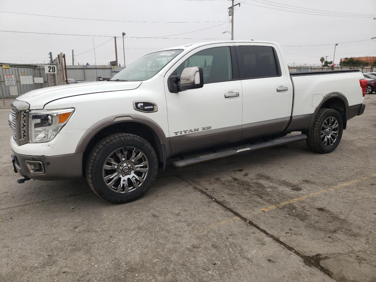 2017 Nissan Titan Xd Sl vin: 1N6BA1F25HN554568