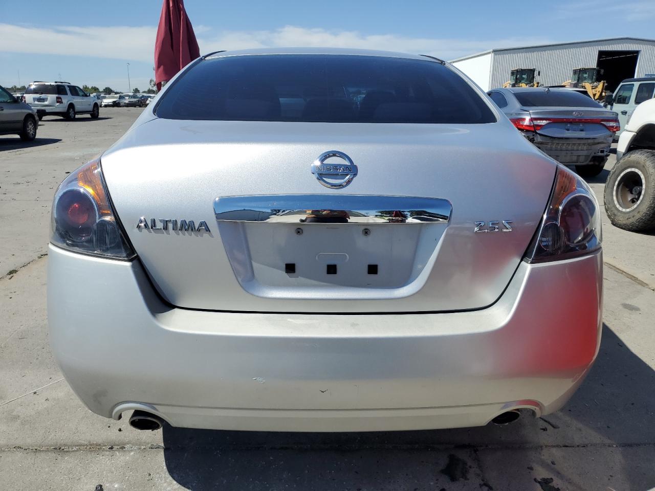 1N4AL2AP7AN427981 2010 Nissan Altima Base