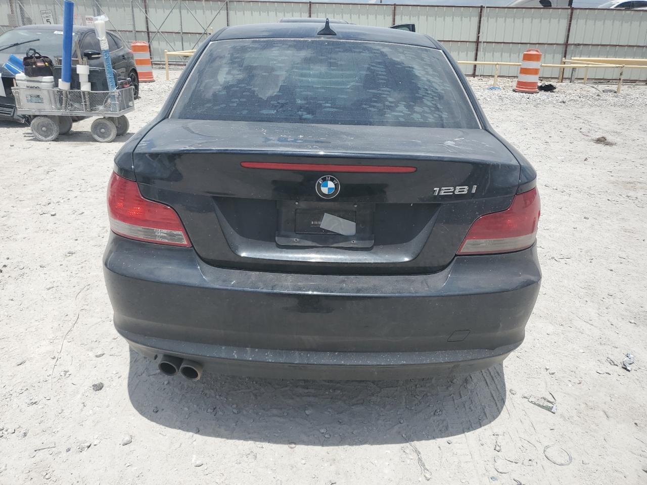 WBAUP7C53BVK78097 2011 BMW 128 I