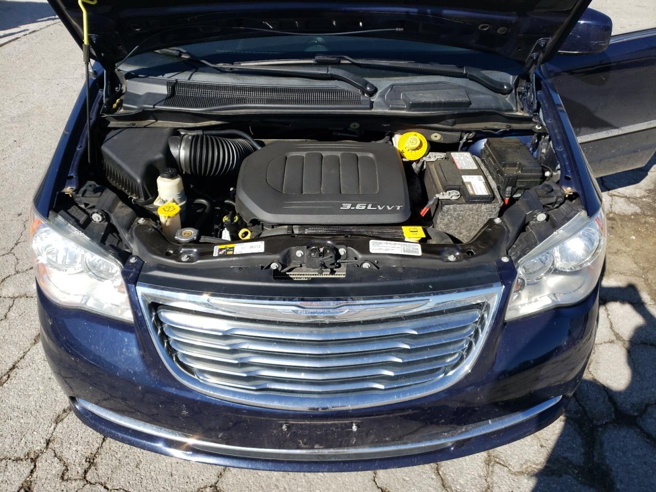 2C4RC1BGXFR583285 2015 Chrysler Town & Country Touring