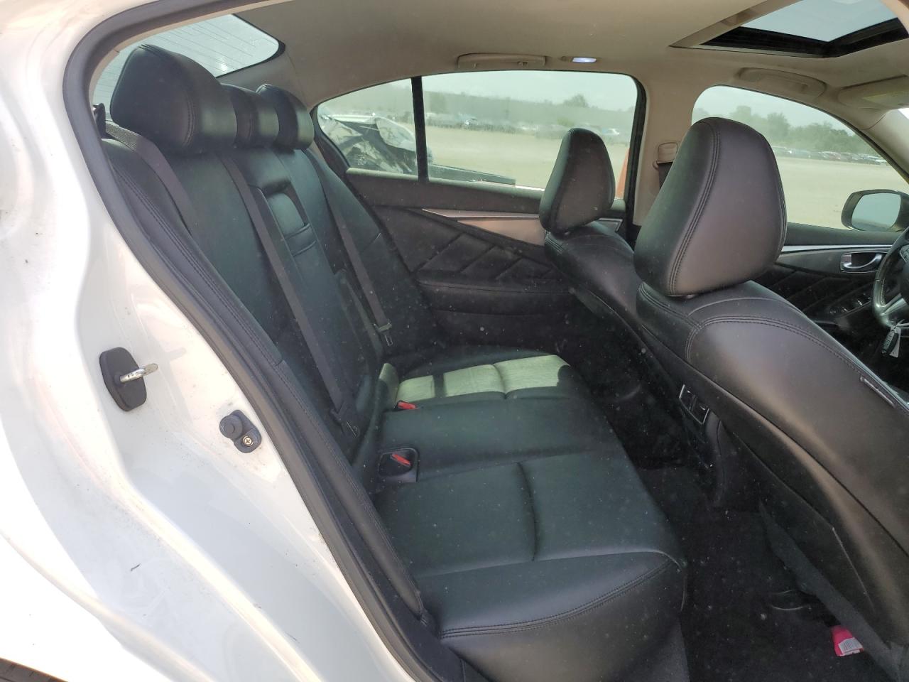 JN1BV7AP9EM684726 2014 Infiniti Q50 Base