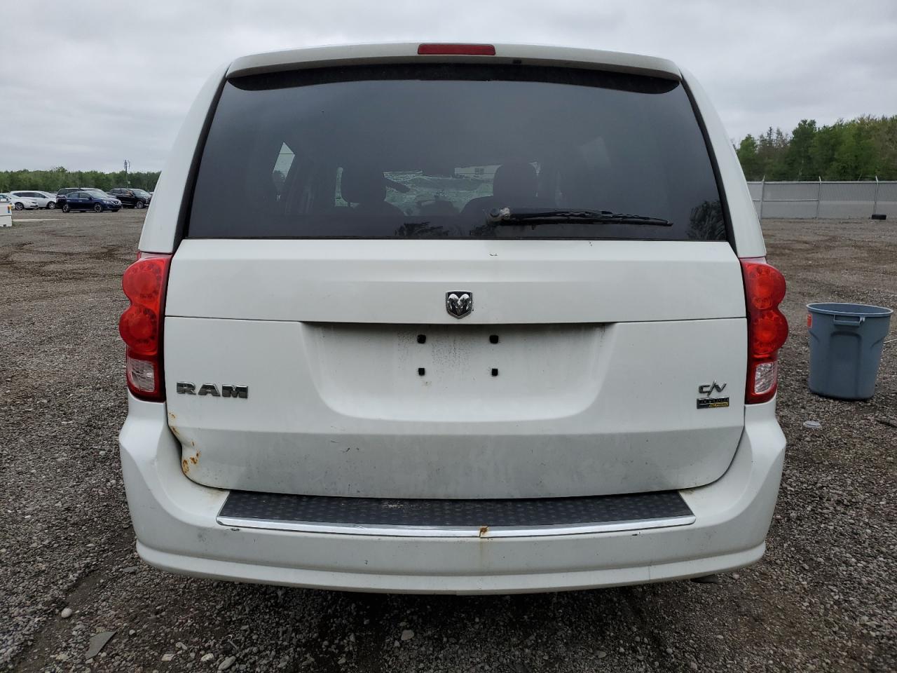 2C4JRGAG6FR599919 2015 Ram Tradesman