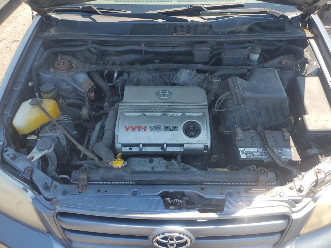 JTEDP21A050069063 2005 Toyota Highlander Limited