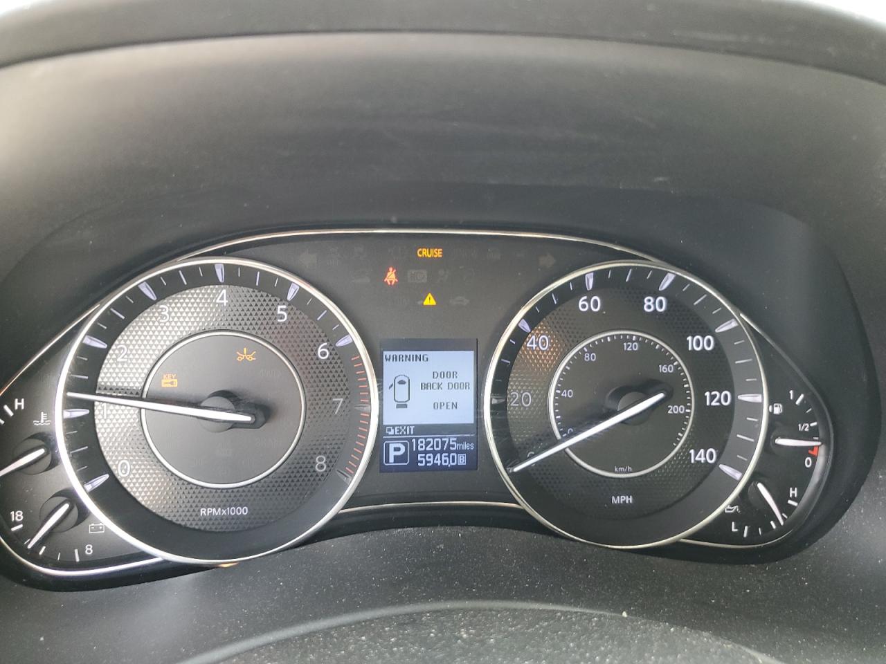 JN8AY2NC8J9554089 2018 Nissan Armada Sv