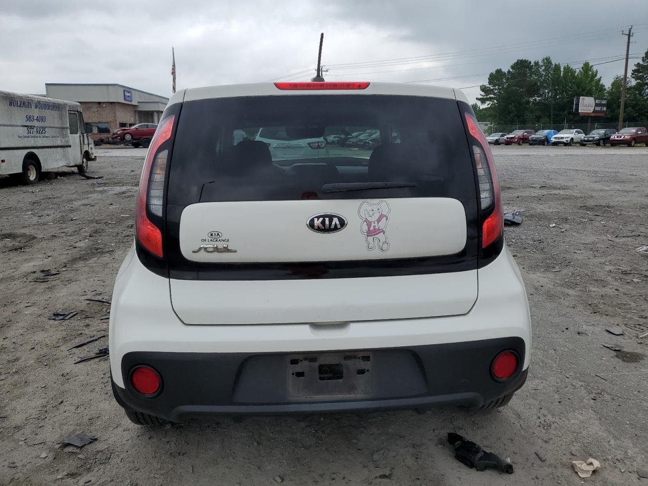 2017 Kia Soul vin: KNDJN2A22H7445876