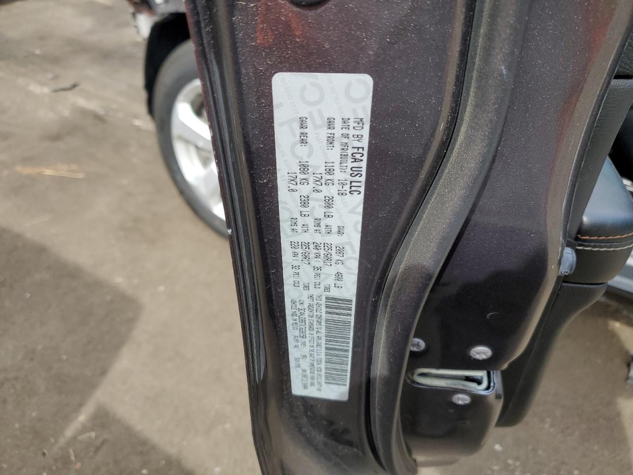 3C4NJDBB7KT630256 2019 Jeep Compass Latitude