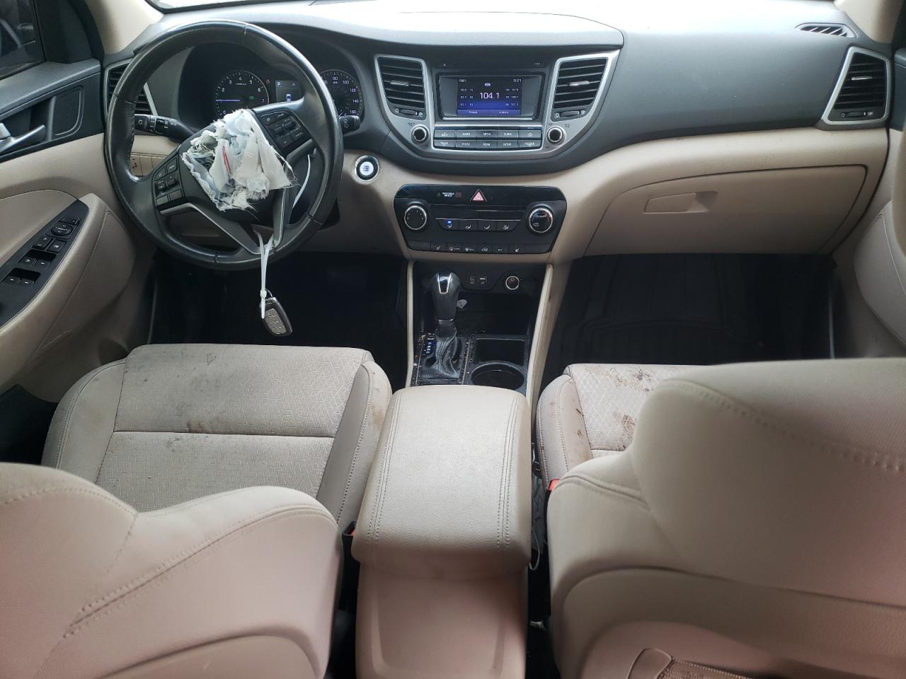 KM8J33A25GU027951 2016 Hyundai Tucson Limited