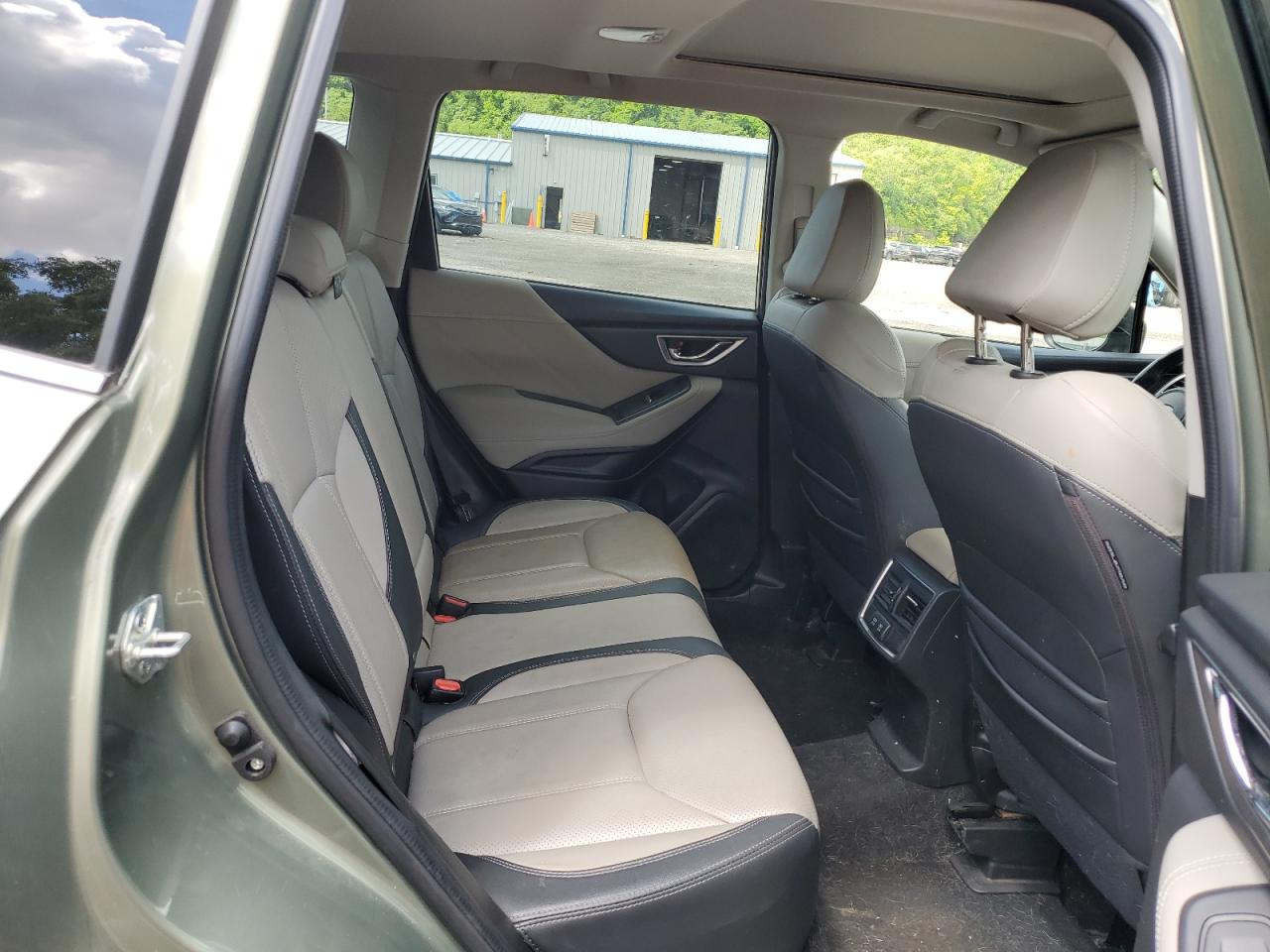 JF2SKAUC1MH452626 2021 Subaru Forester Limited