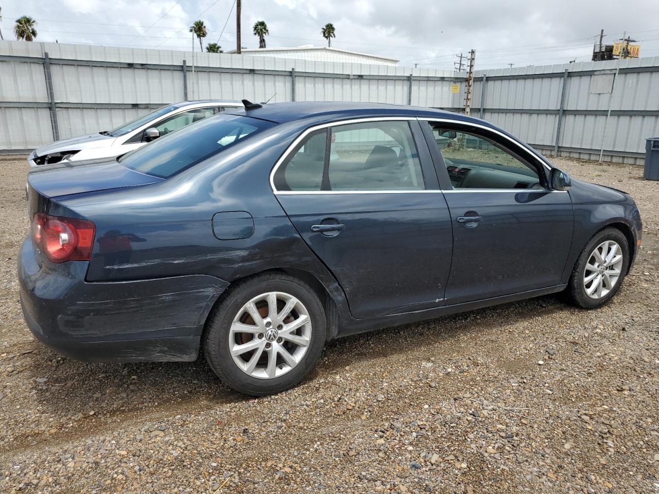 3VWRZ7AJ9AM053014 2010 Volkswagen Jetta Se