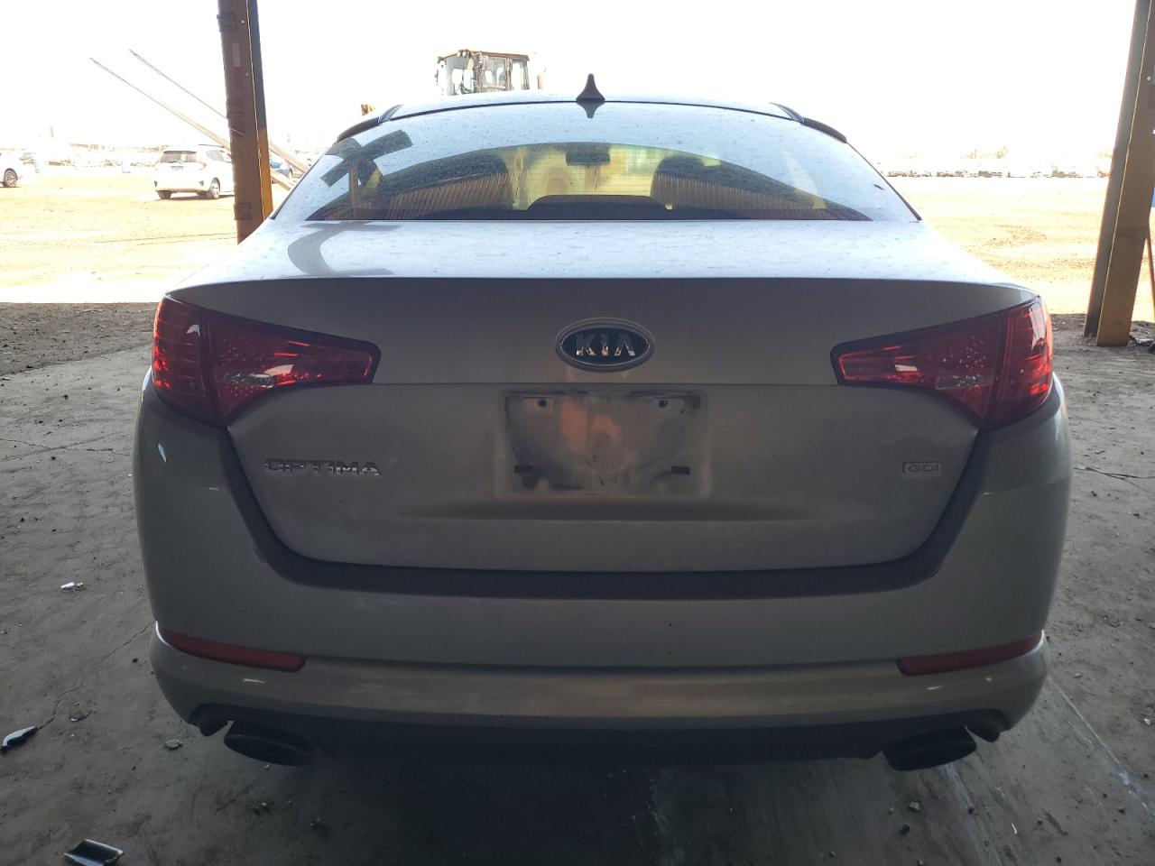 KNAGM4A77B5064030 2011 Kia Optima Lx