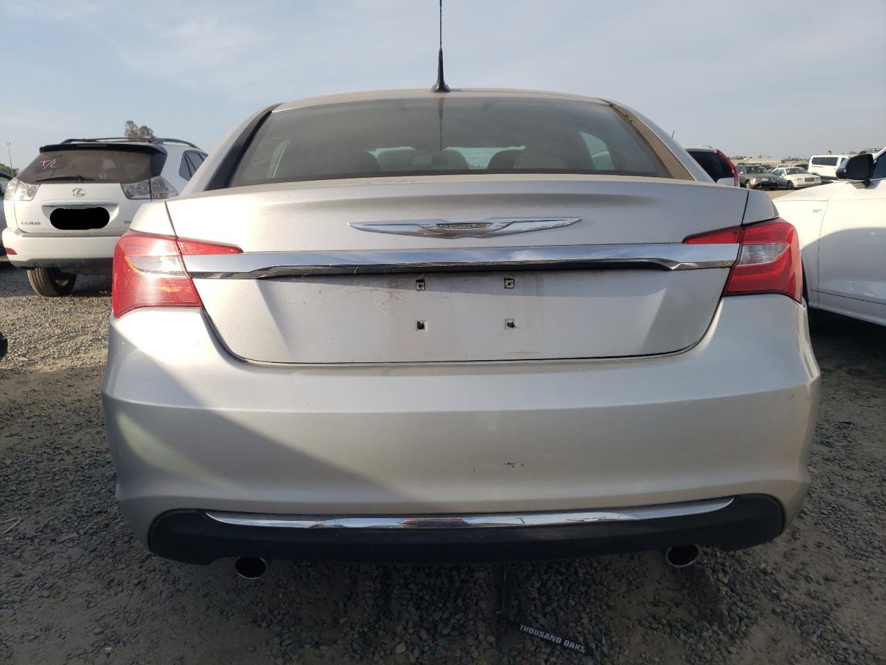 1C3BC1FG0BN555129 2011 Chrysler 200 Touring