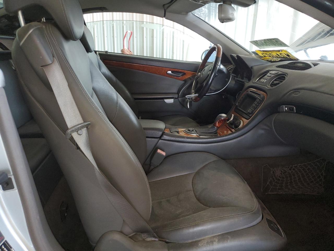 WDBSK75F43F007073 2003 Mercedes-Benz Sl 500R