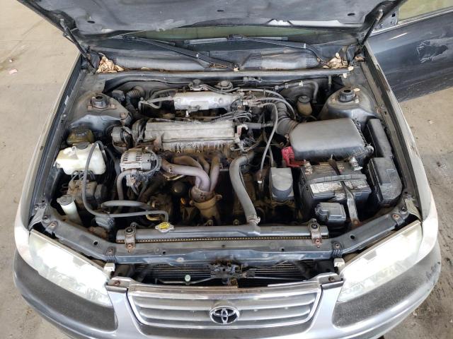 2000 Toyota Camry Ce VIN: 4T1BG22K7YU970555 Lot: 60949604