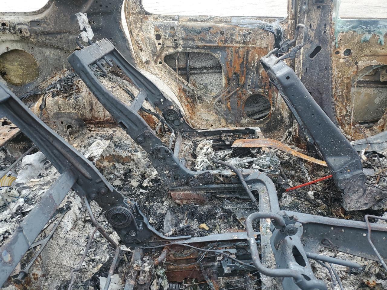 1FM5K7F89EGB48986 2014 Ford Explorer Limited