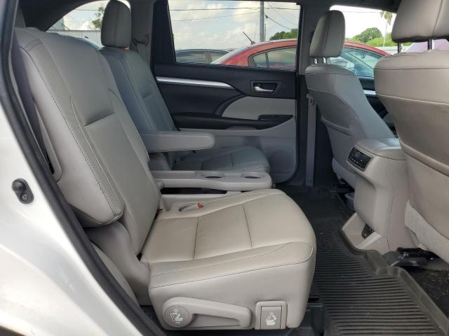 2017 Toyota Highlander Se VIN: 5TDJZRFH5HS451400 Lot: 59449444