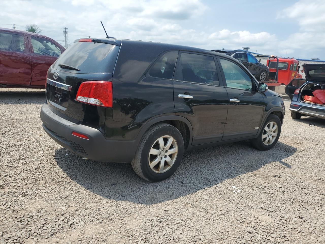 2013 Kia Sorento Lx vin: 5XYKTCA65DG332150