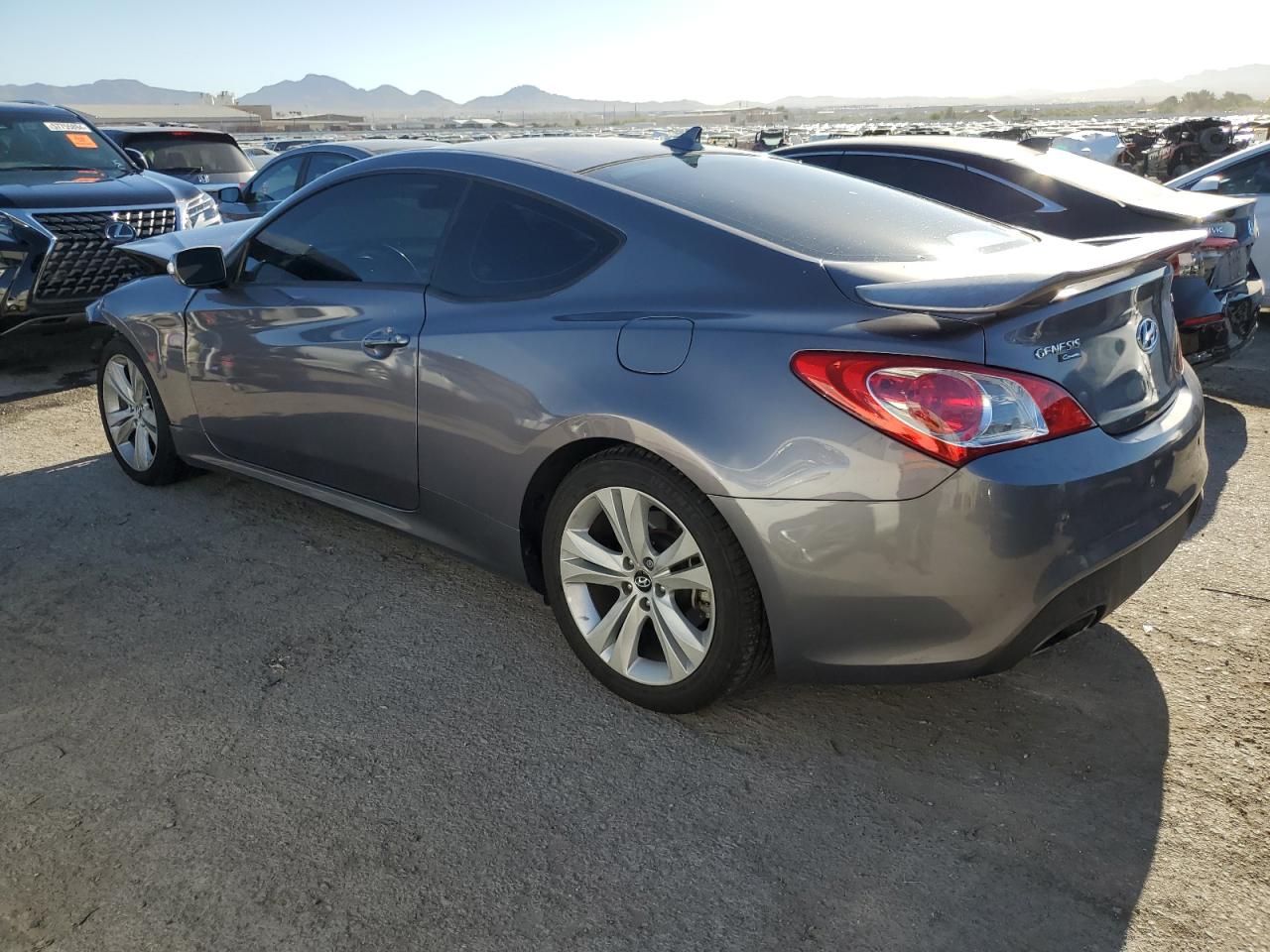 2012 Hyundai Genesis Coupe 3.8L vin: KMHHU6KH5CU071958