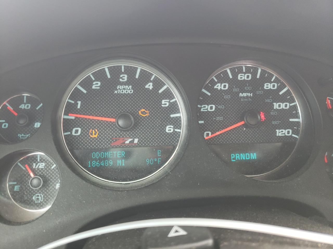 1GNSKBE05DR319975 2013 Chevrolet Tahoe K1500 Lt