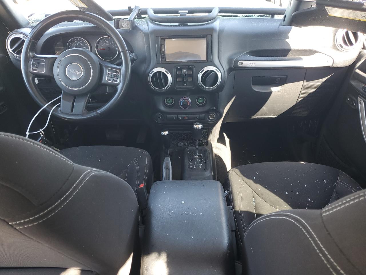 1C4BJWEG5FL668981 2015 Jeep Wrangler Unlimited Sahara