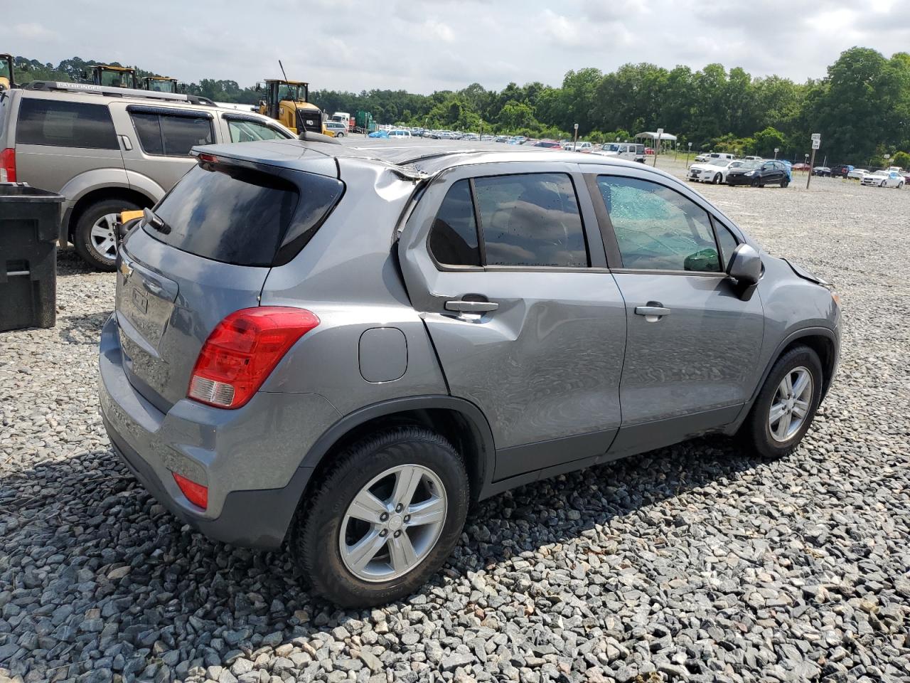 Lot #2921345836 2020 CHEVROLET TRAX LS