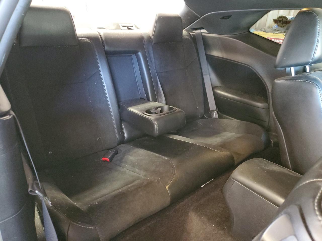 2C3CDZBT4GH195625 2016 Dodge Challenger R/T