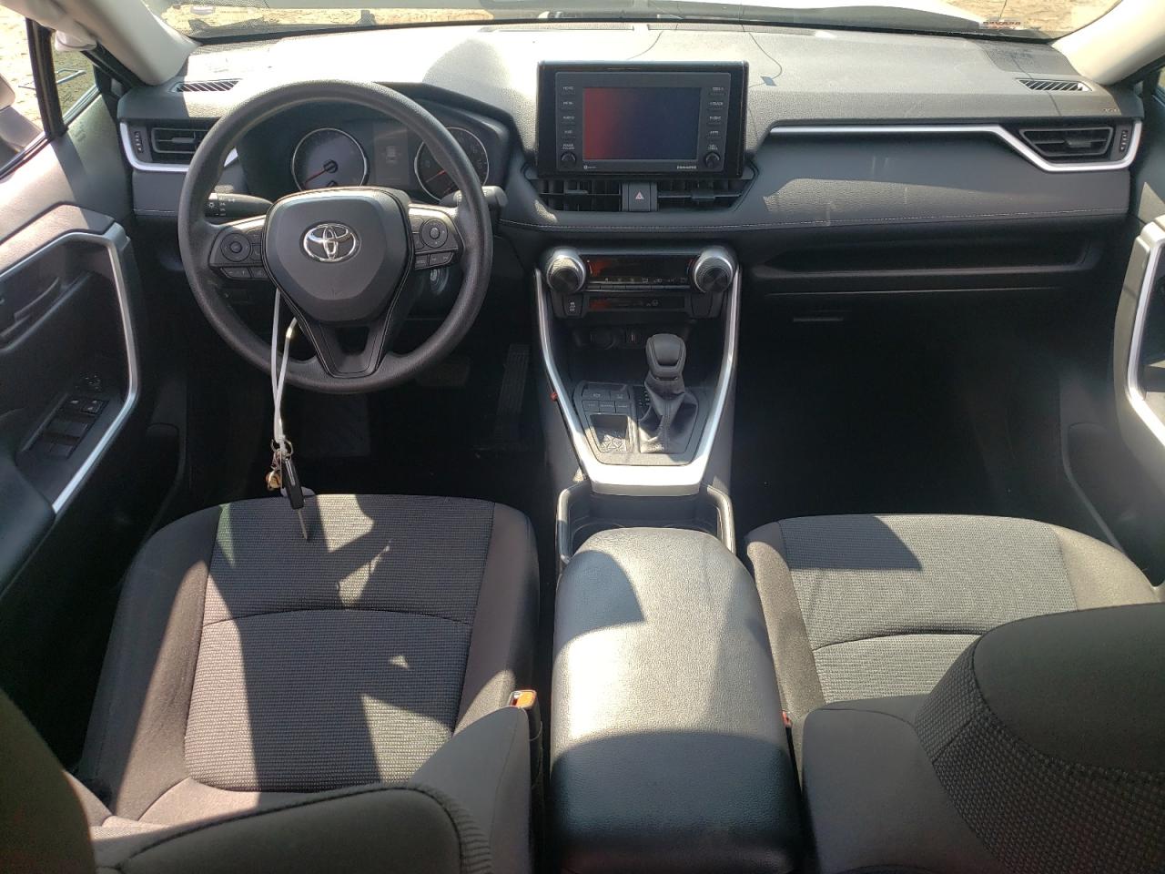 2T3K1RFV3MC172667 2021 Toyota Rav4 Le