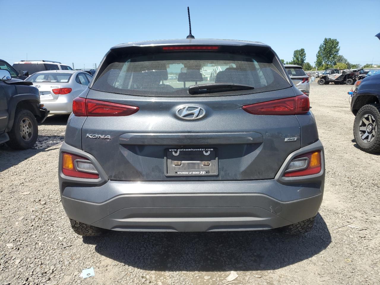 KM8K1CAA6MU689826 2021 Hyundai Kona Se