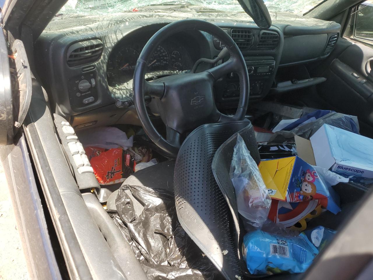 1GNDT13WX1K236439 2001 Chevrolet Blazer