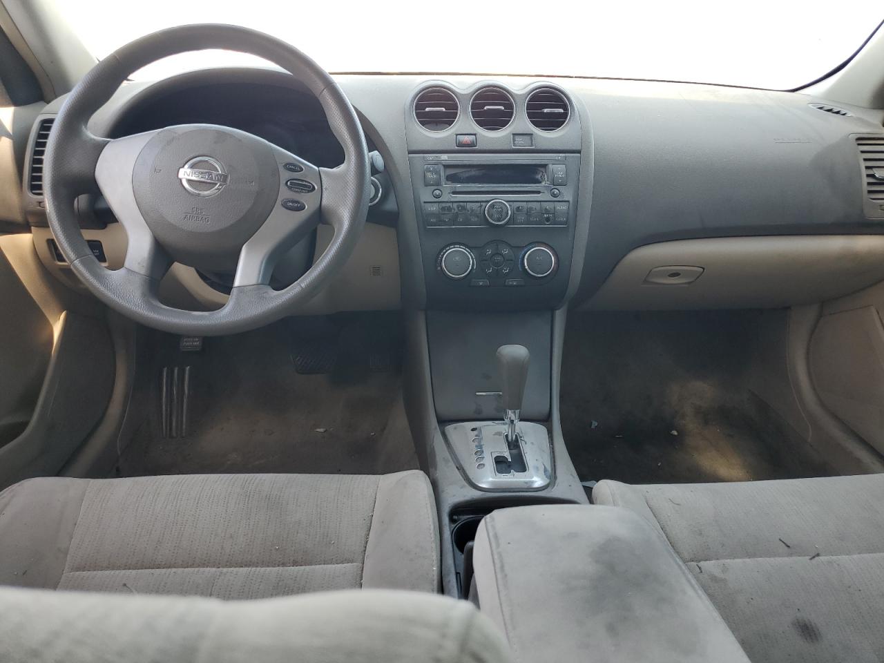 1N4AL2APXAN563490 2010 Nissan Altima Base