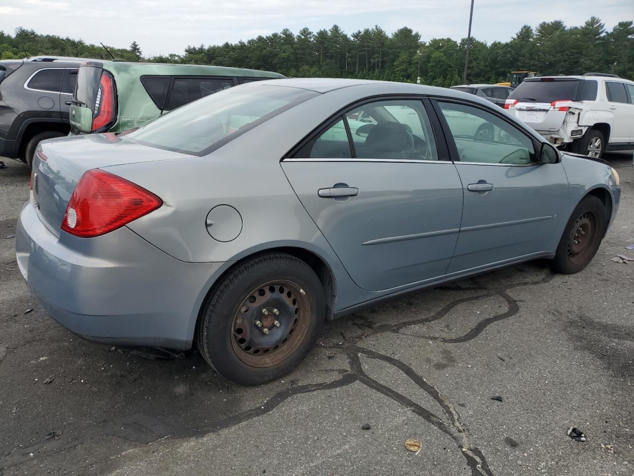 1G2ZF58B774204004 2007 Pontiac G6 Value Leader