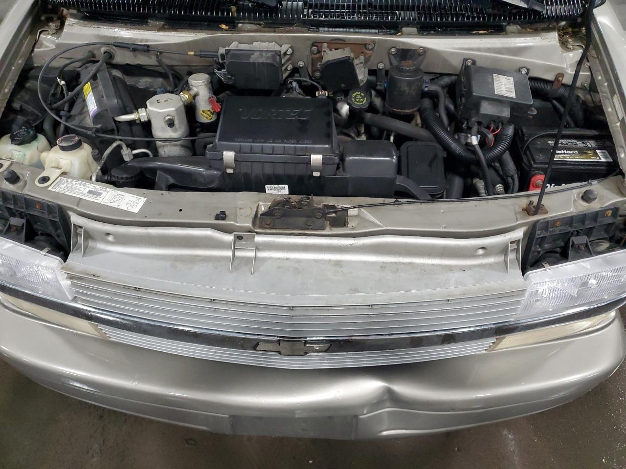 1GNDM19W71B121320 2001 Chevrolet Astro