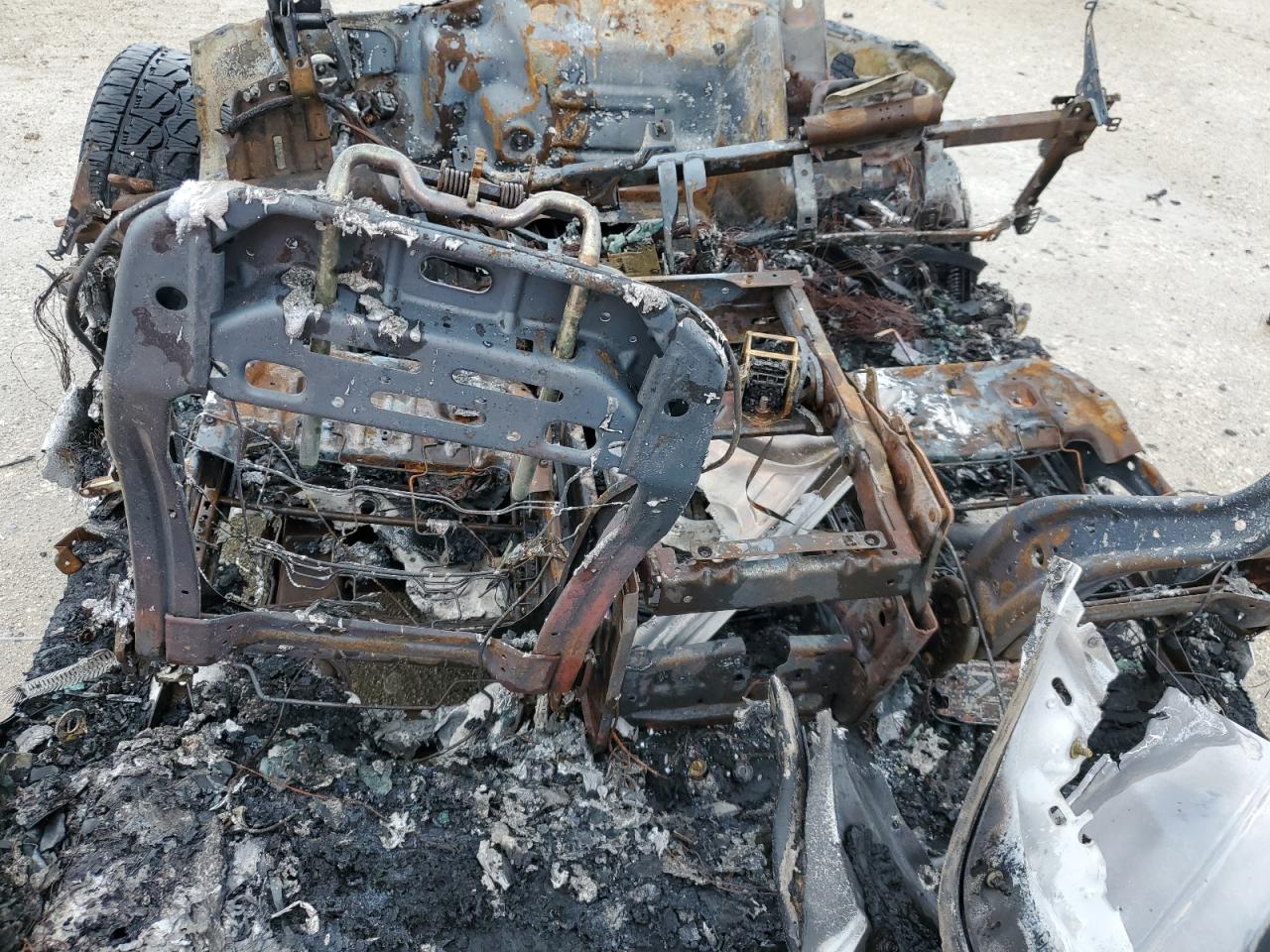 1FTEW1E5XJFD13960 2018 Ford F150 Supercrew