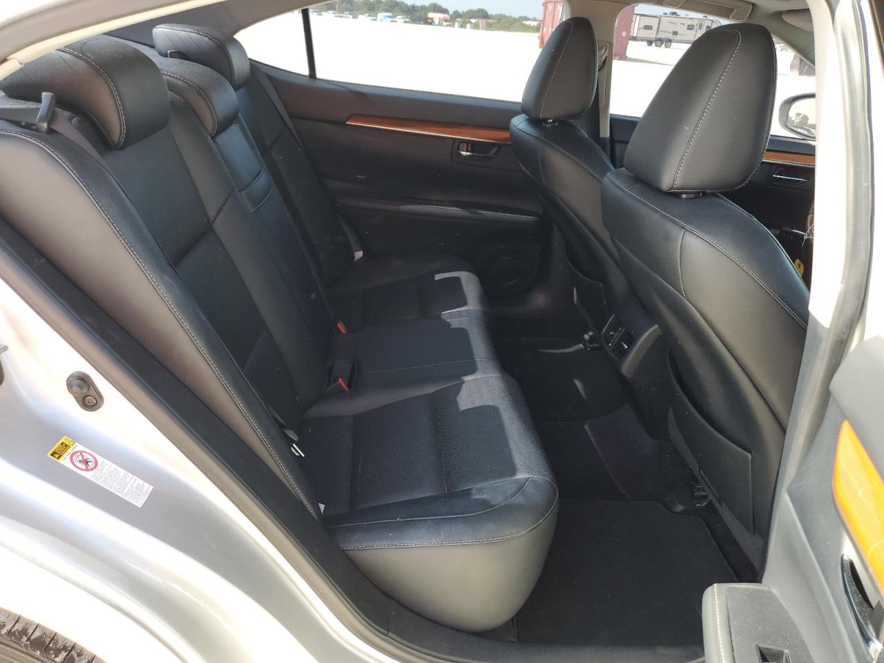 JTHBW1GG5E2051956 2014 Lexus Es 300H