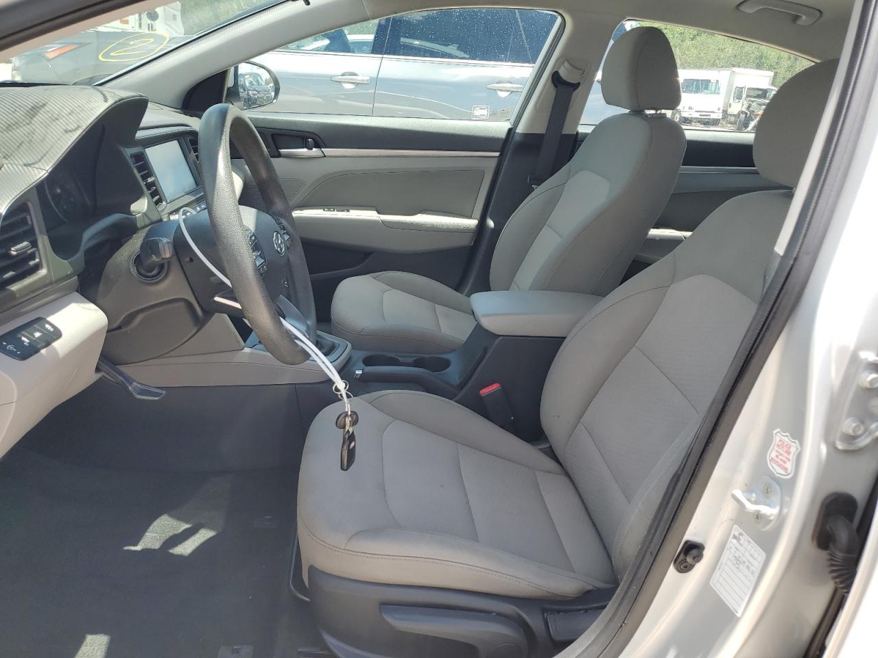 5NPD84LF4KH480552 2019 Hyundai Elantra Sel