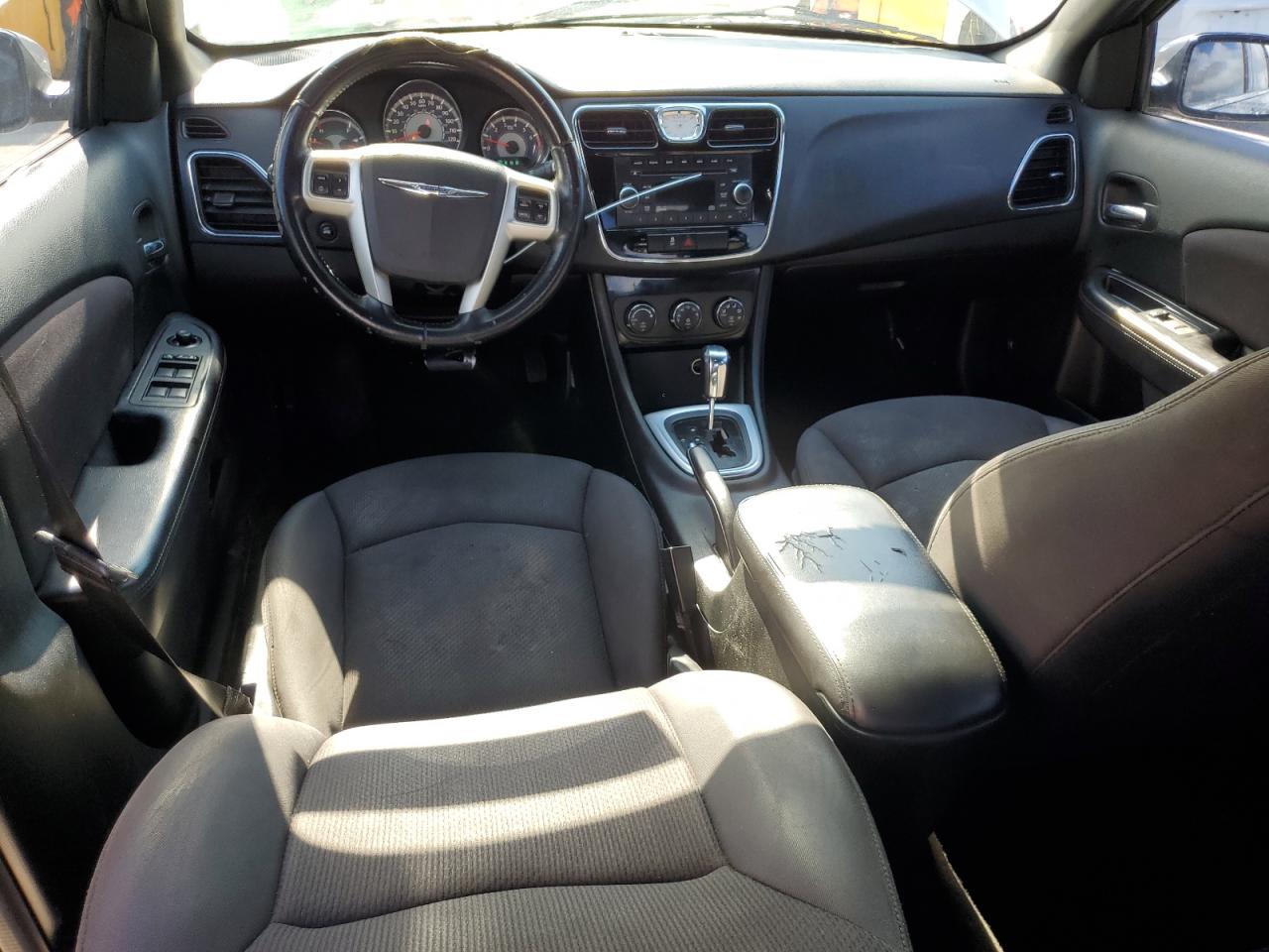 1C3CCBBB1EN118006 2014 Chrysler 200 Touring