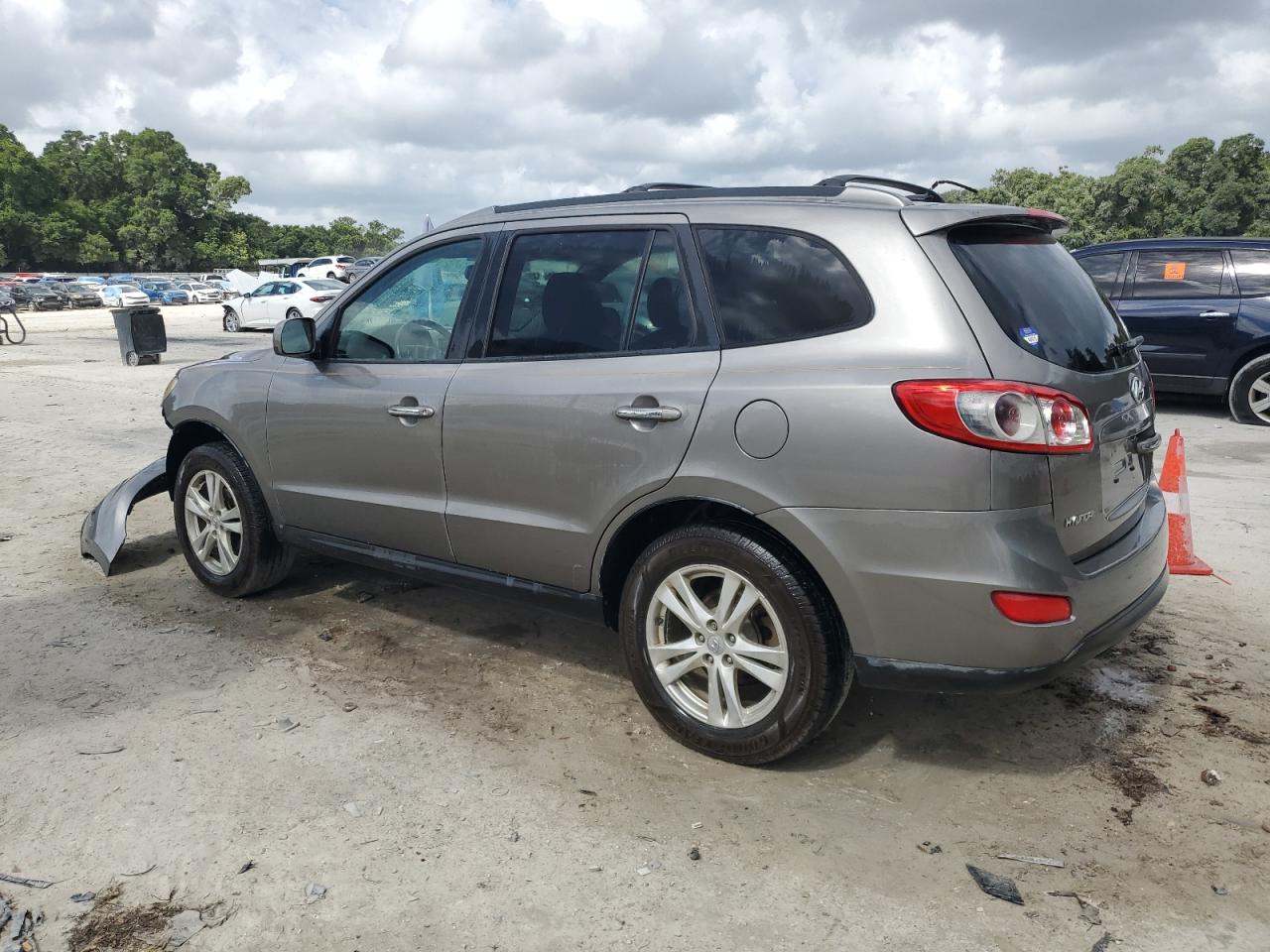 5XYZK3AB5BG087958 2011 Hyundai Santa Fe Limited