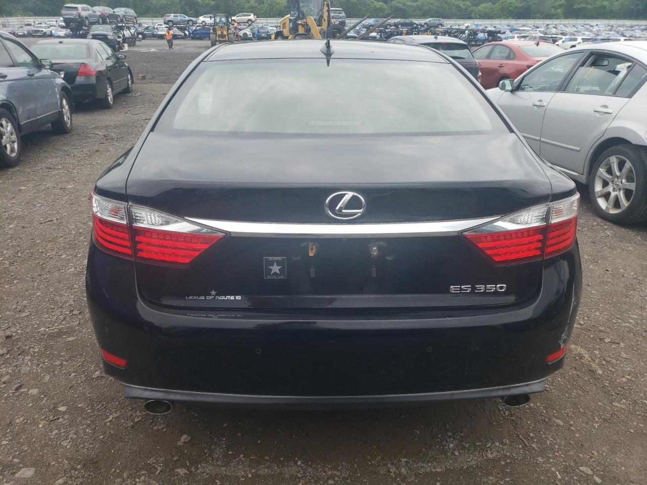 JTHBK1GG8F2155239 2015 Lexus Es 350