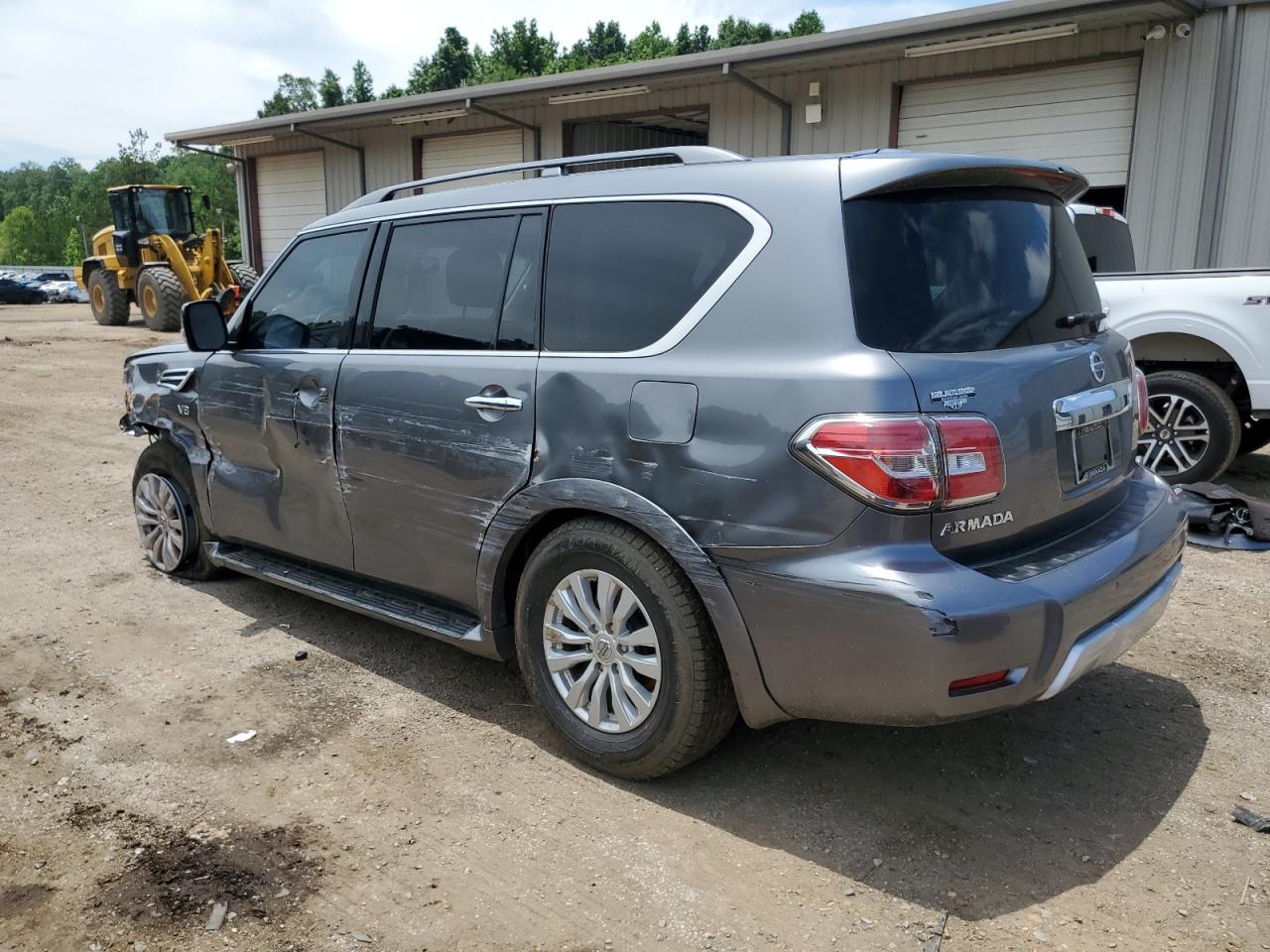 JN8AY2ND0J9054601 2018 Nissan Armada Sv