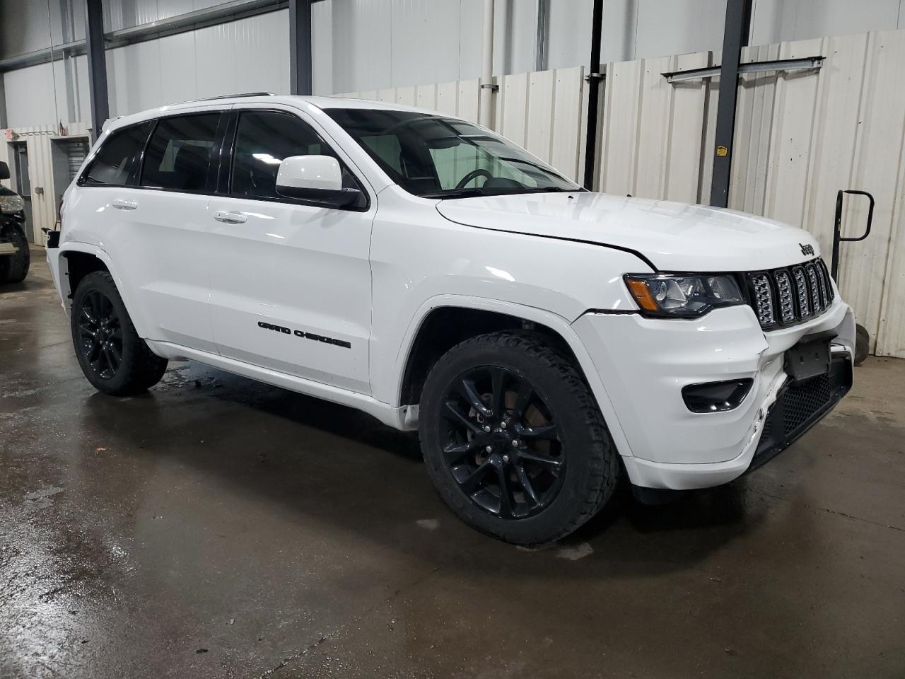 2019 Jeep Grand Cherokee Laredo vin: 1C4RJFAG0KC628449