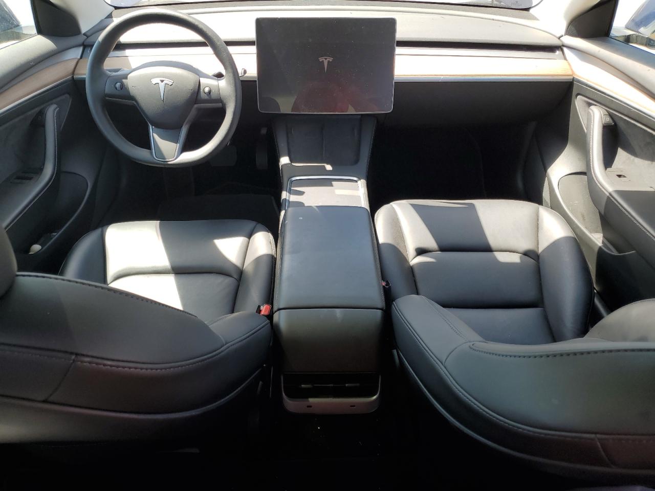 5YJ3E1EB1NF208900 2022 Tesla Model 3