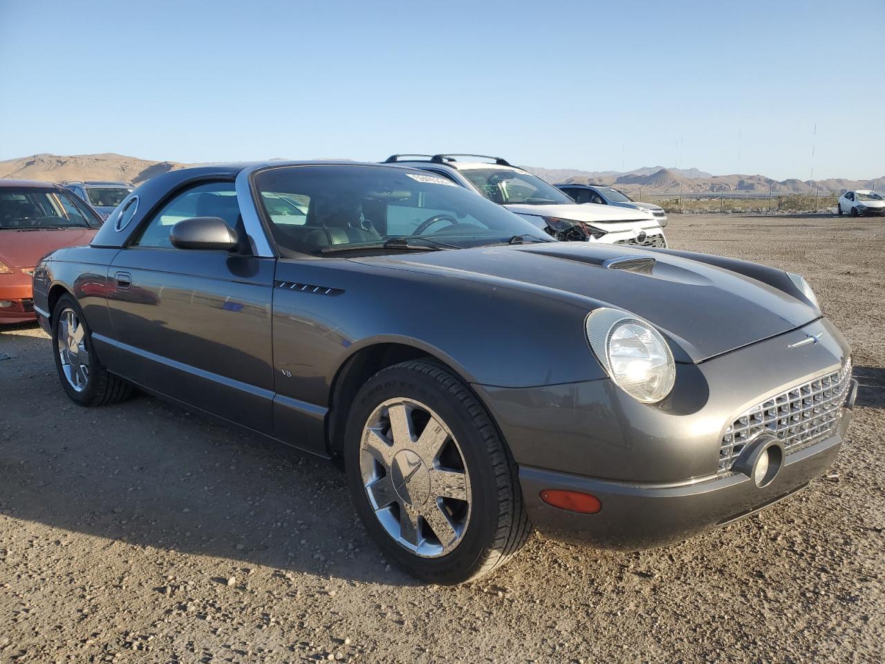 1FAHP60A33Y112863 2003 Ford Thunderbird