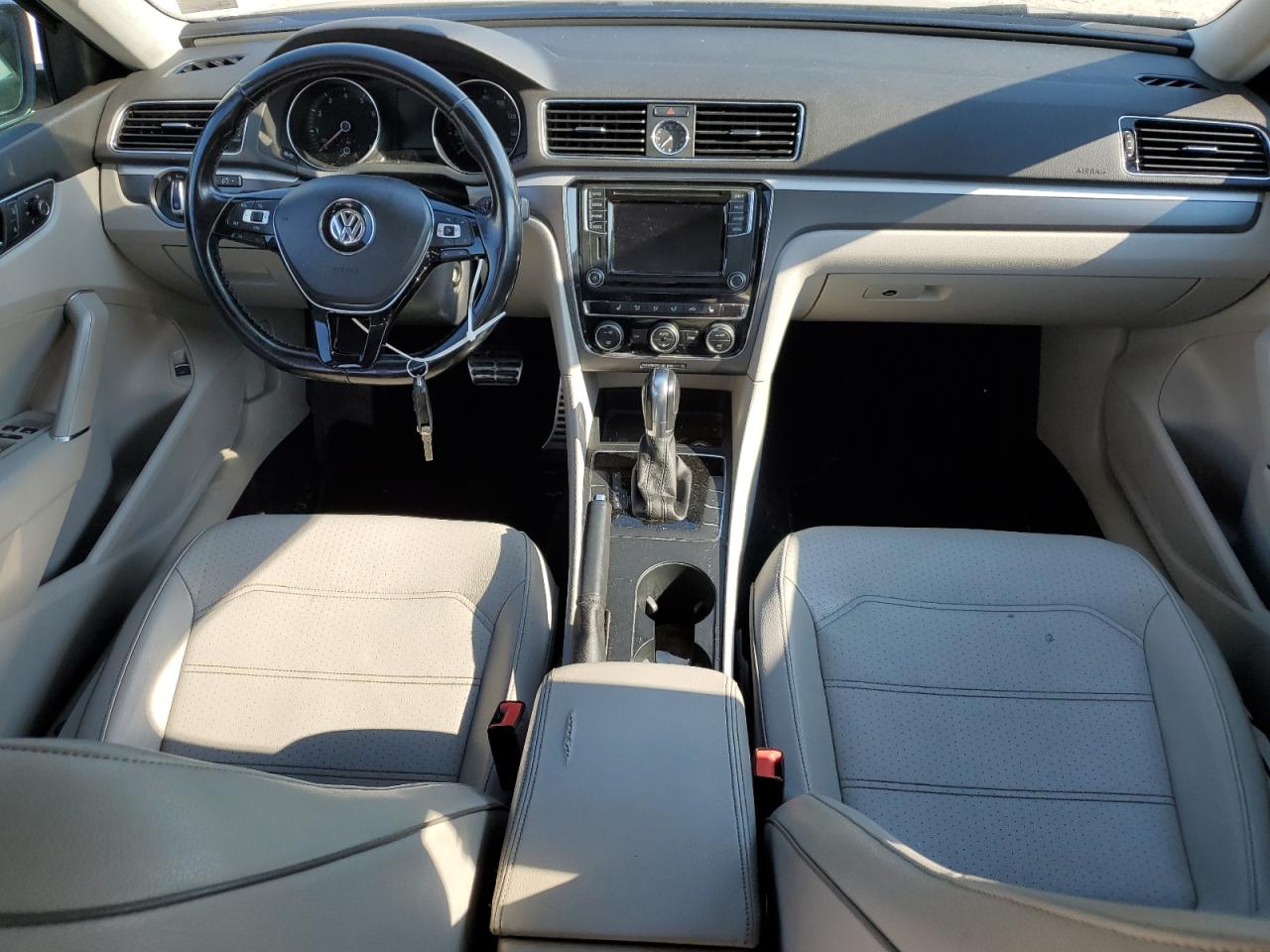 1VWDT7A33HC053812 2017 Volkswagen Passat R-Line