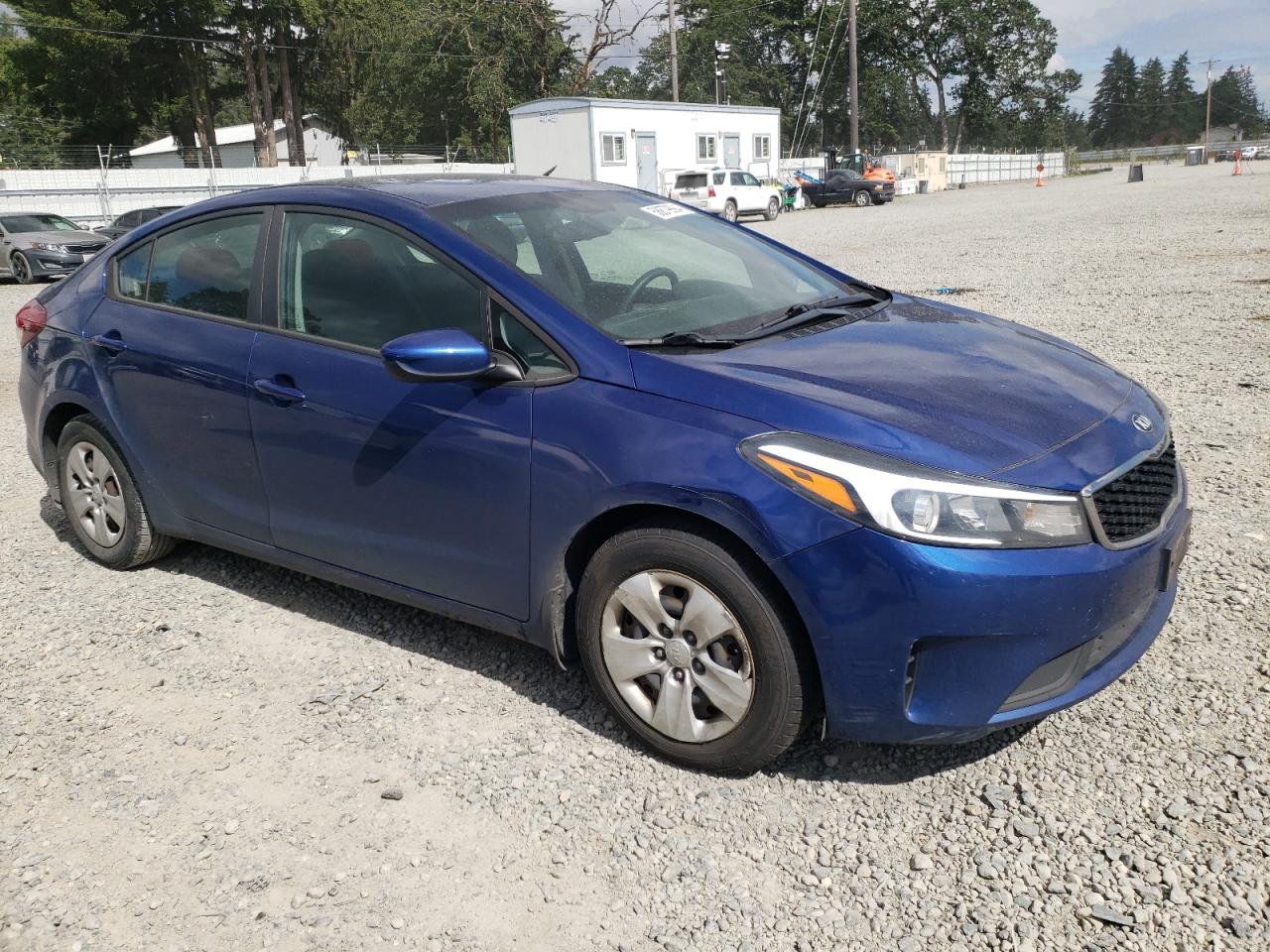 2018 Kia Forte Lx vin: 3KPFK4A73JE168148