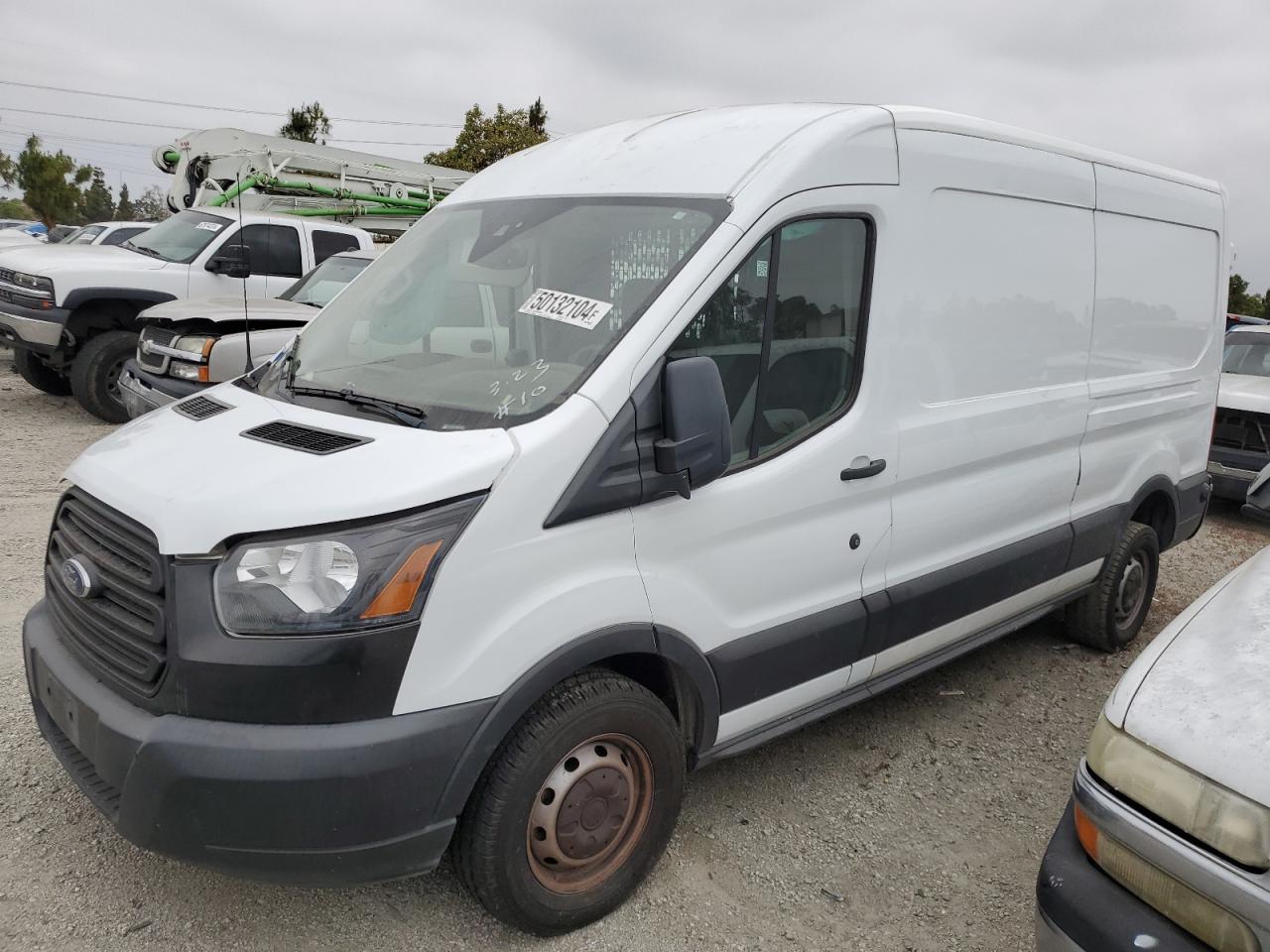 FORD TRANSIT T-250